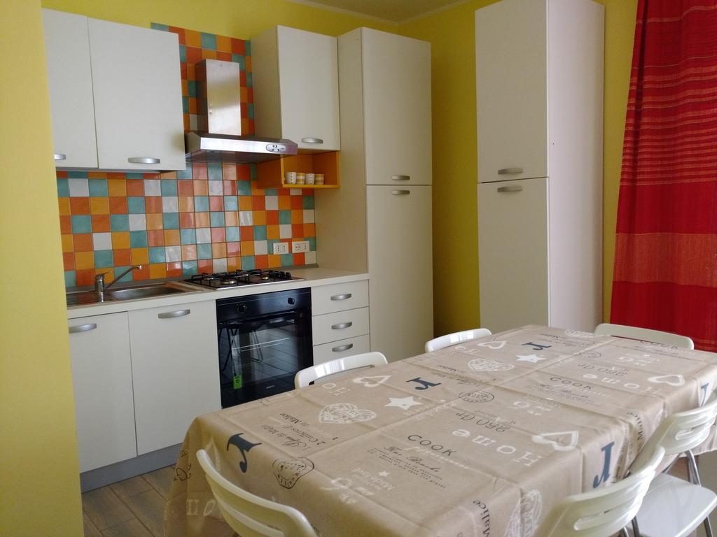 Icaro Apartment Letojanni Exterior photo